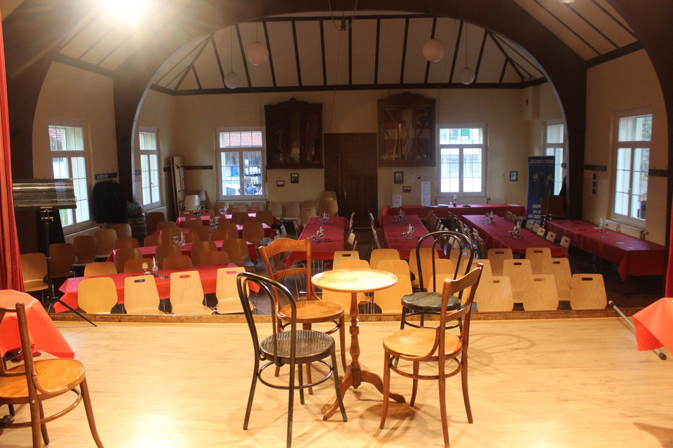 Grande salle int. Grande salle int.